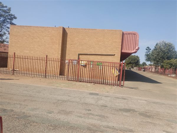 900 m² Commercial space 900 m² Commercial space