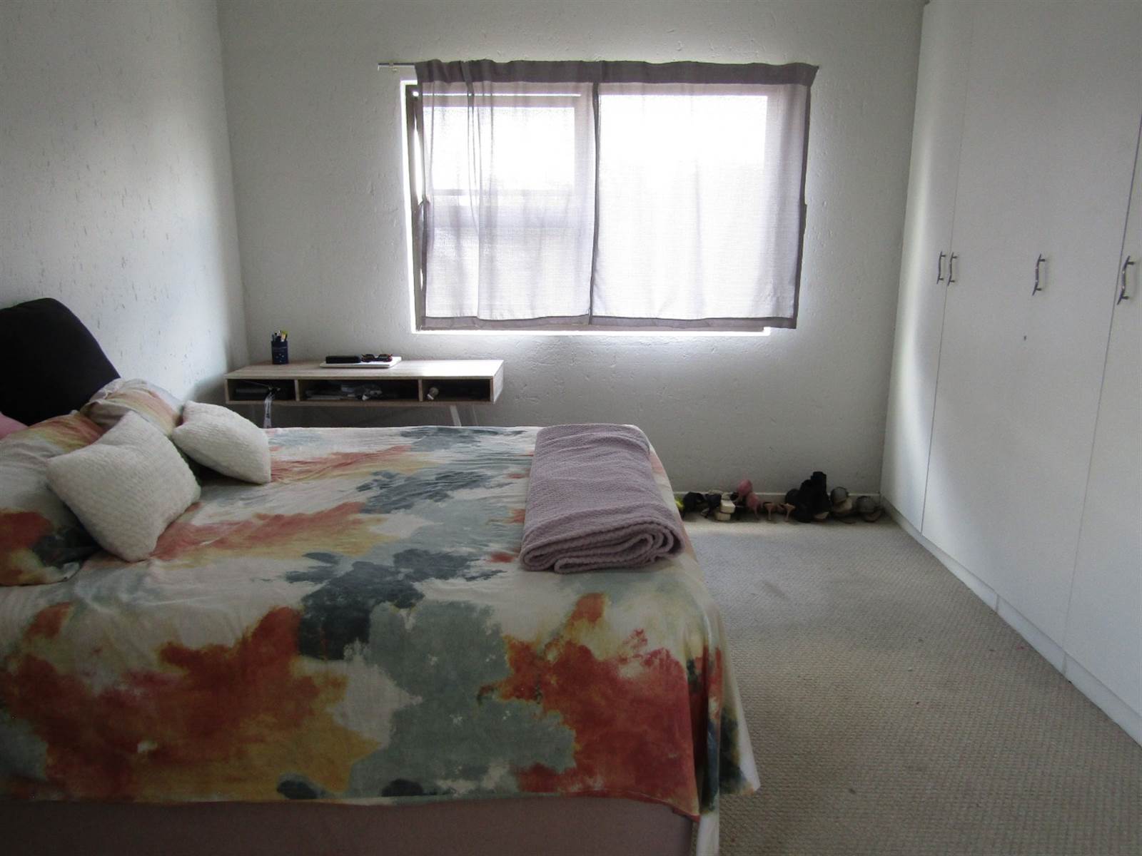1 Bed Apartment in Blackheath photo number 7