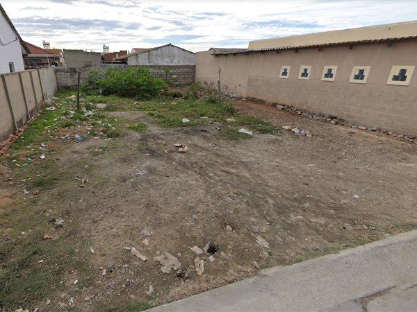 239 m² Land available in Kwazakhele