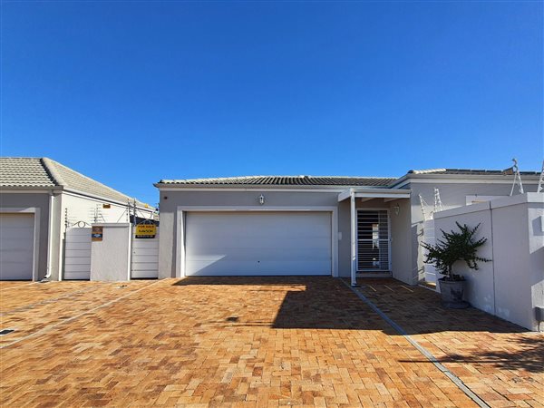 3 Bedroom House 3 Bedroom House