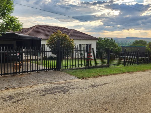 3 Bedroom House 3 Bedroom House