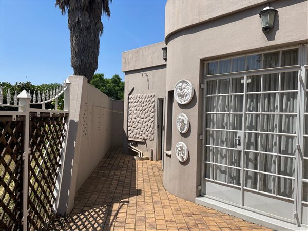 3 Bed Townhouse in Meyerton Central