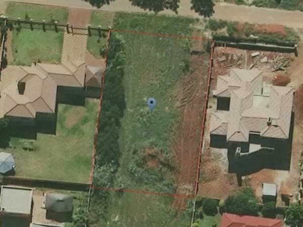 960 m² Land available in Lady Selborne