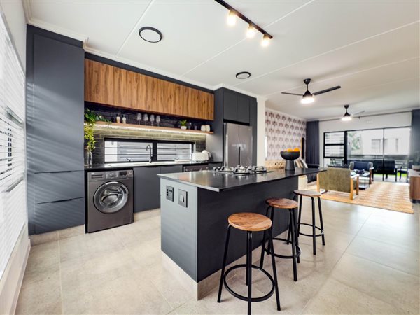 3 Bedroom Townhouse 3 Bedroom Townhouse