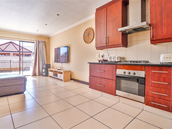 2 Bed Apartment