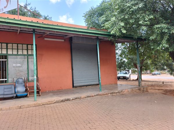 150  m² Commercial space in Tzaneen