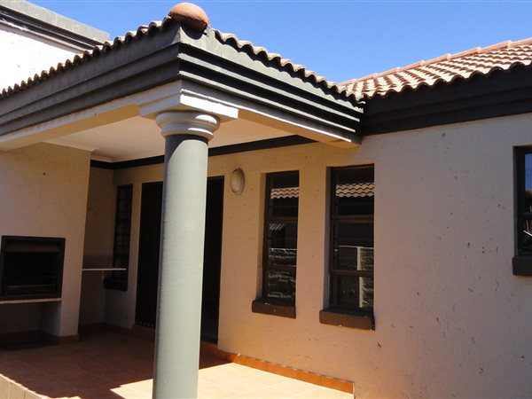 2 Bed Townhouse in Baillie Park