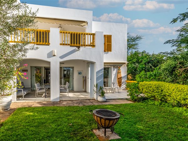 3 Bedroom Duplex 3 Bedroom Duplex