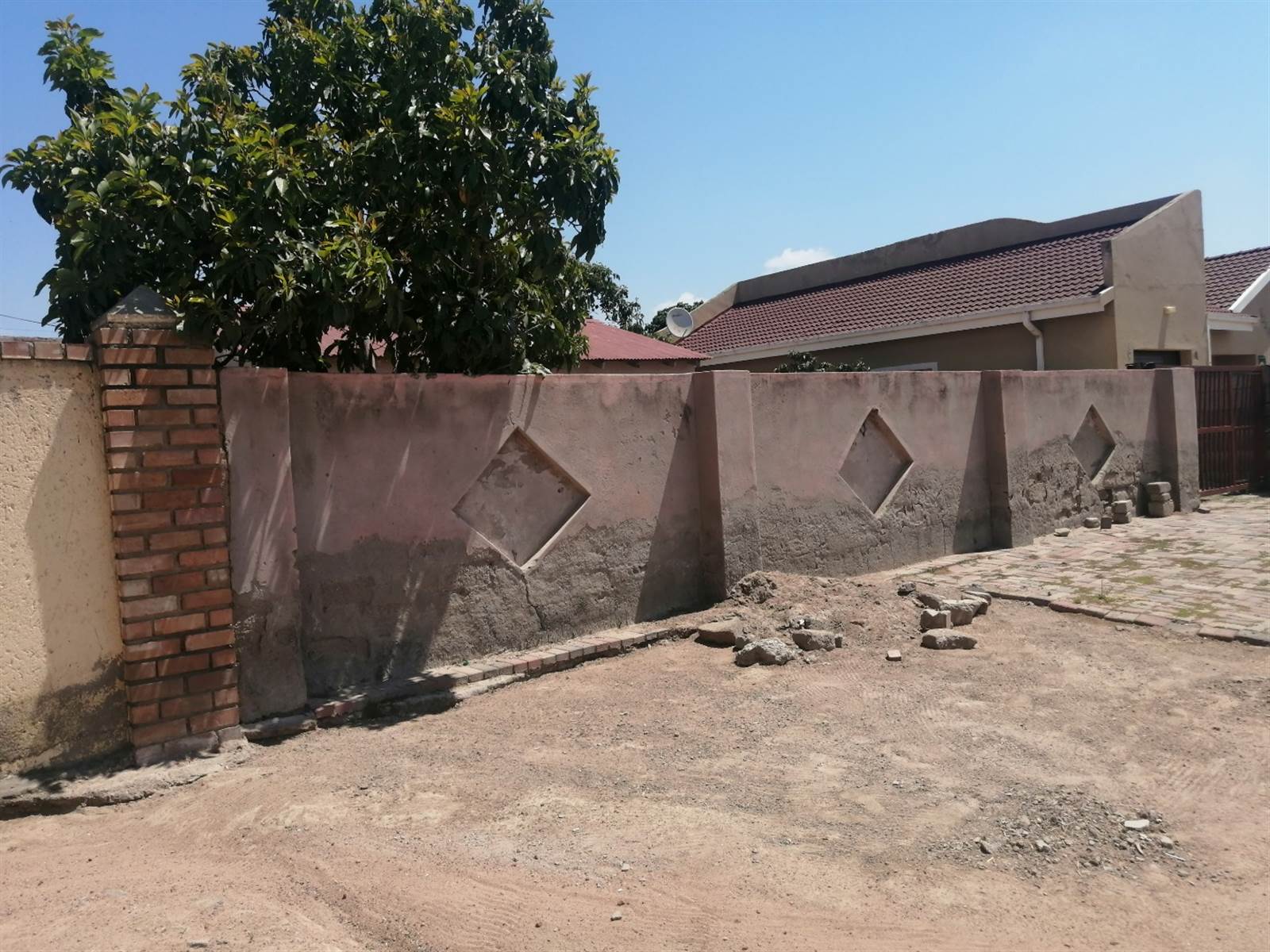 2 Bed House in Seshego photo number 8