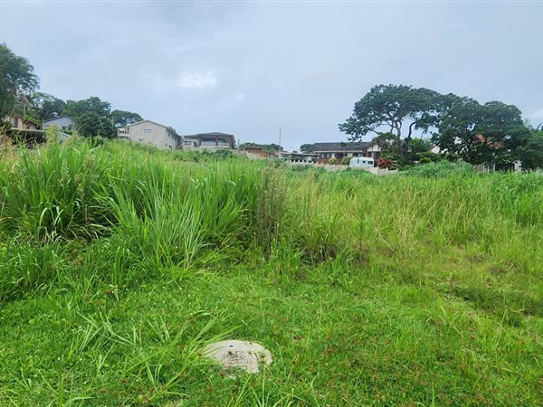 2 935 m² Land