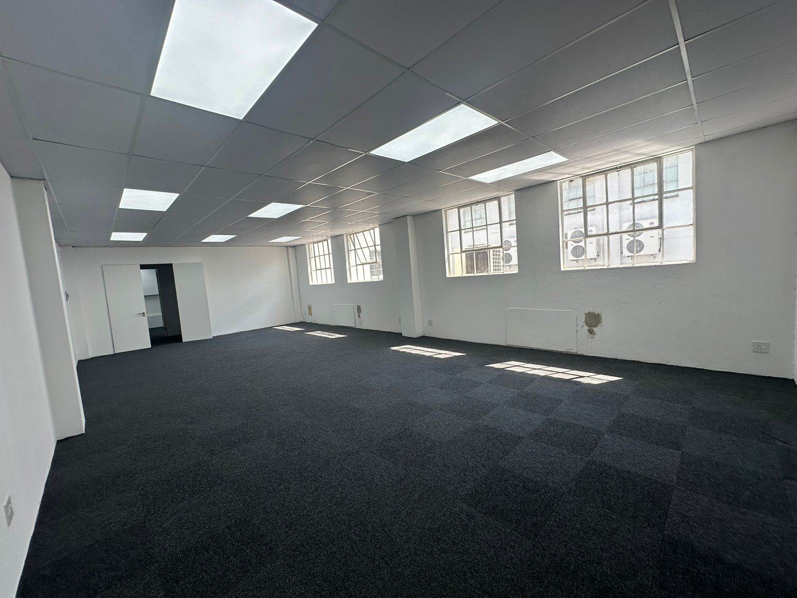 70  m² Commercial space in New Redruth photo number 16