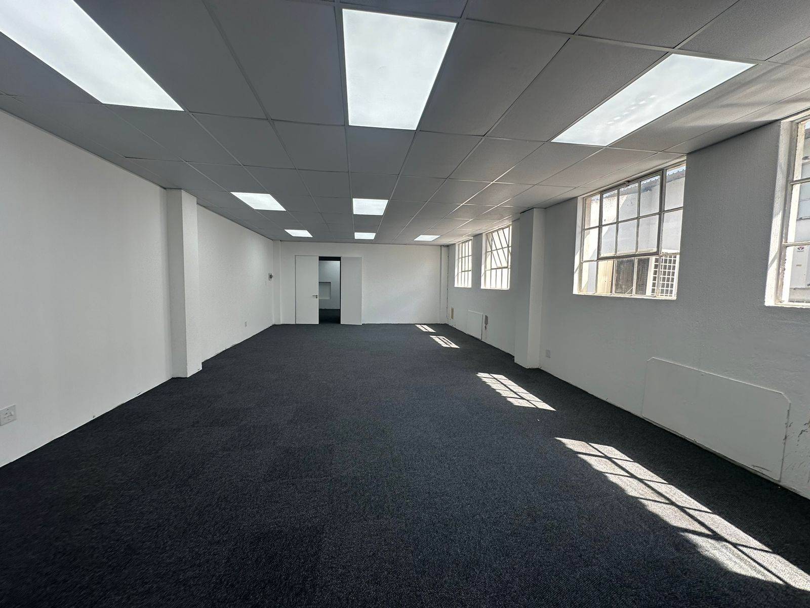 70  m² Commercial space in New Redruth photo number 12