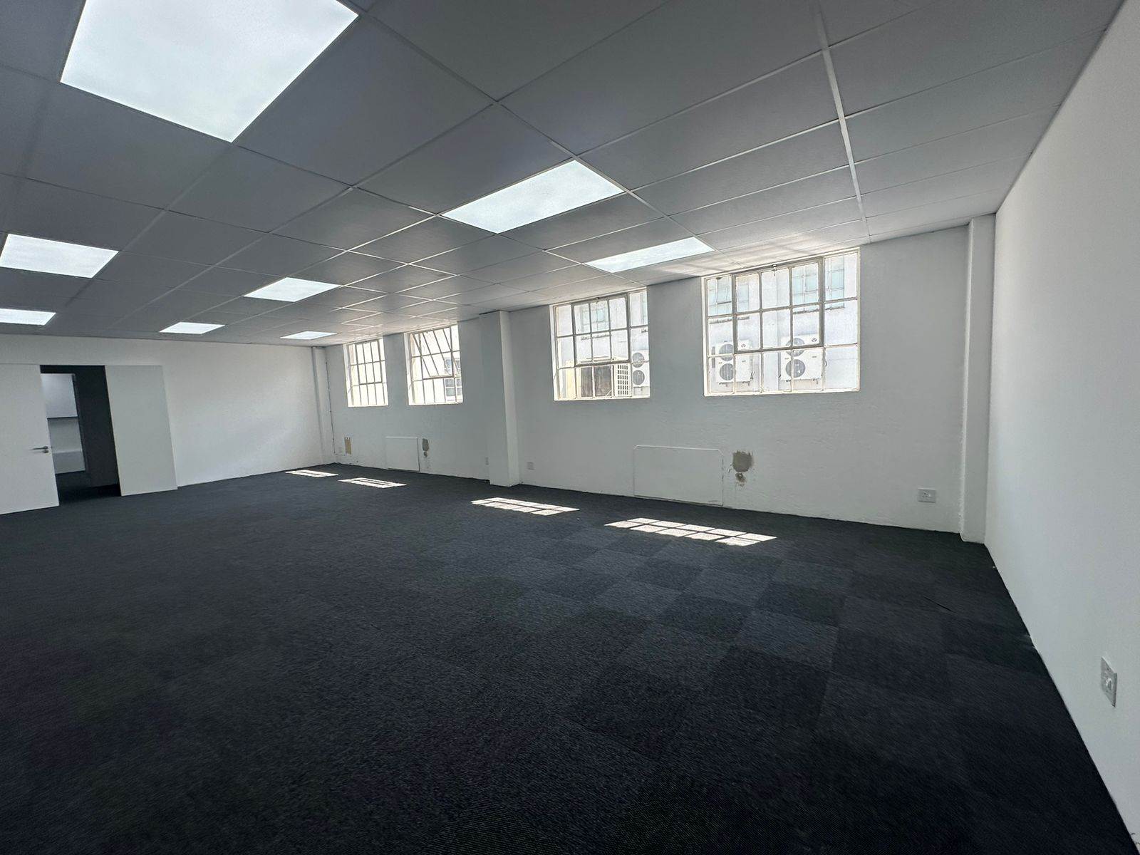 70  m² Commercial space in New Redruth photo number 14