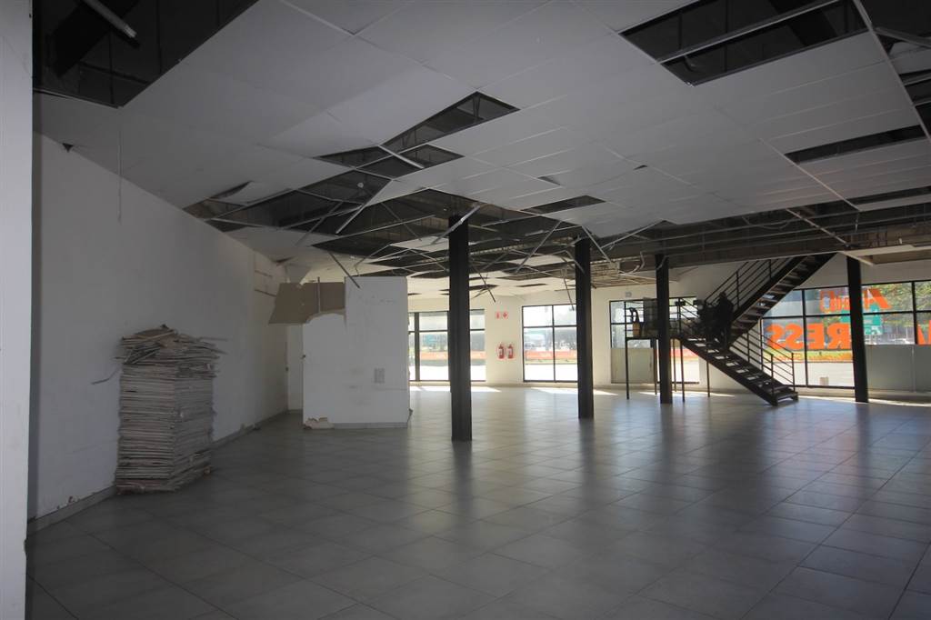 7733  m² Industrial space in Greyville photo number 15