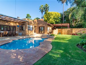 4 Bed House in Strubens Valley