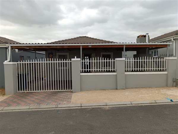 2 Bedroom House 2 Bedroom House