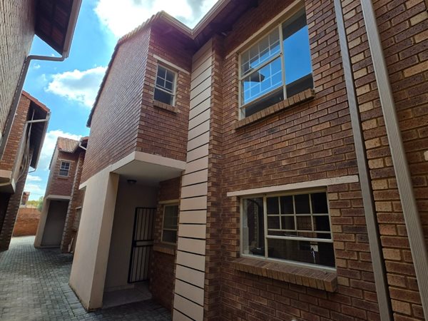2 Bedroom Apartment 2 Bedroom Apartment