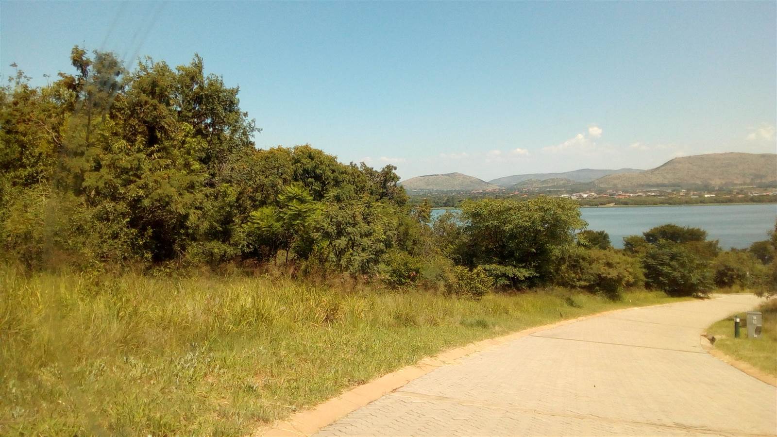 936 m² Land available in Kosmos photo number 1