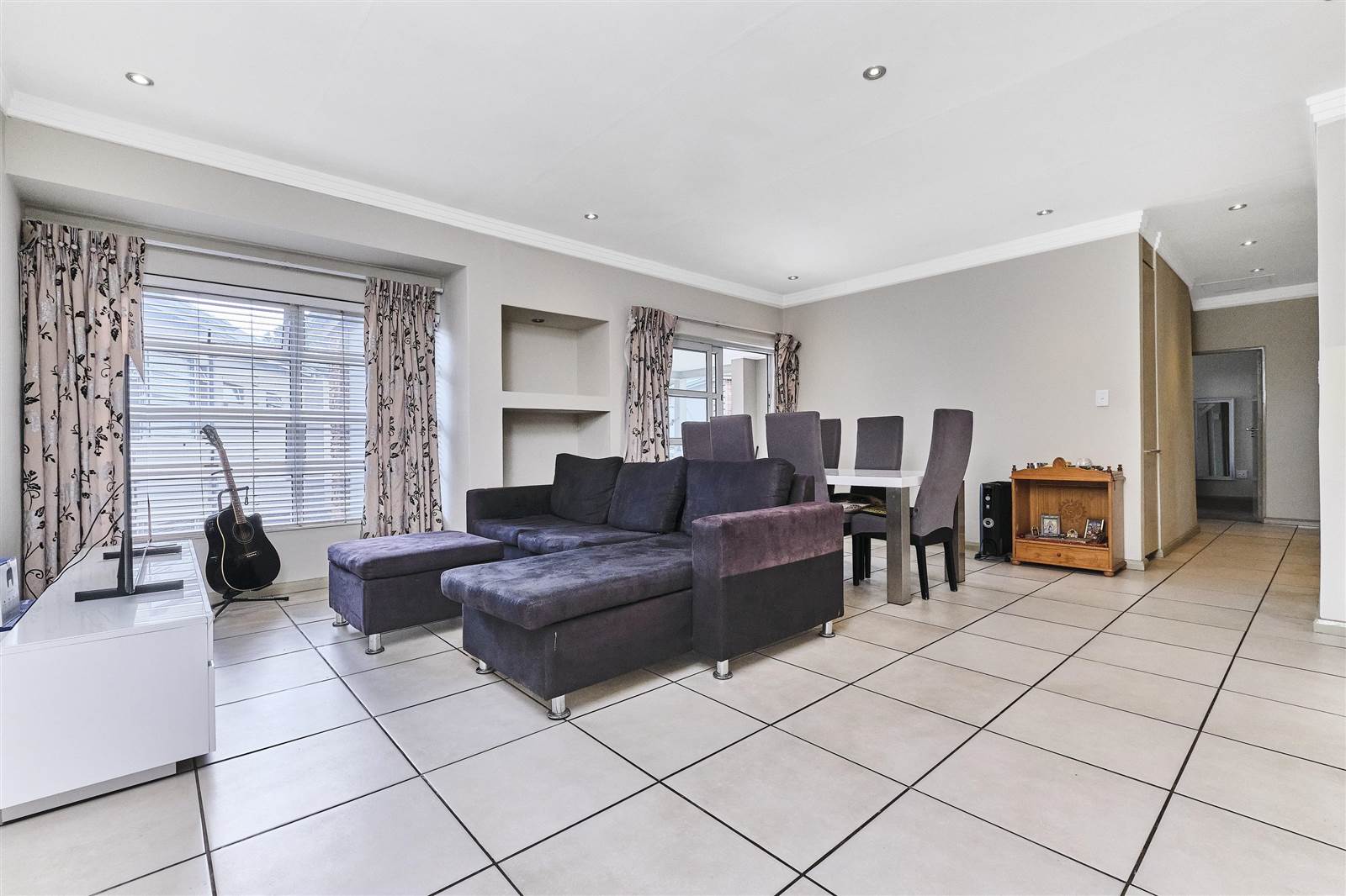 3 Bed Apartment in Westcliff photo number 4