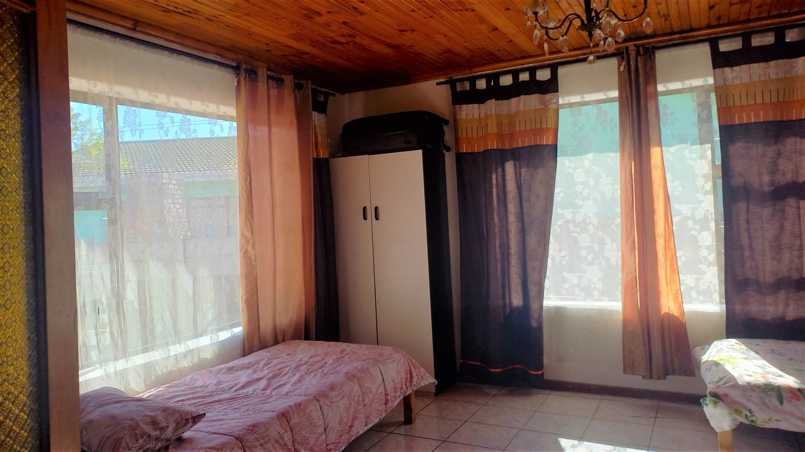 5 Bed House in Pacaltsdorp photo number 18
