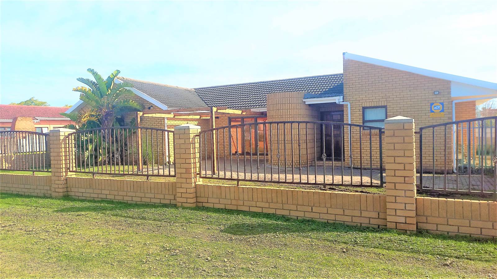 5 Bed House in Pacaltsdorp photo number 1
