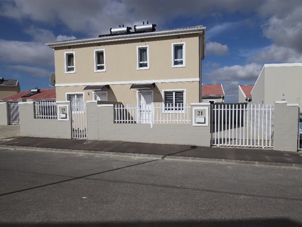 2 Bed House in Cape Farms