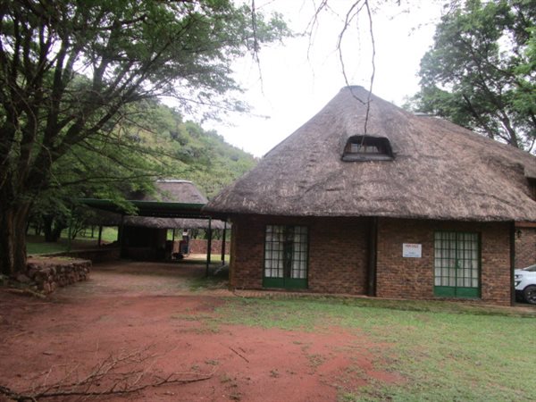 4 Bedroom House 4 Bedroom House