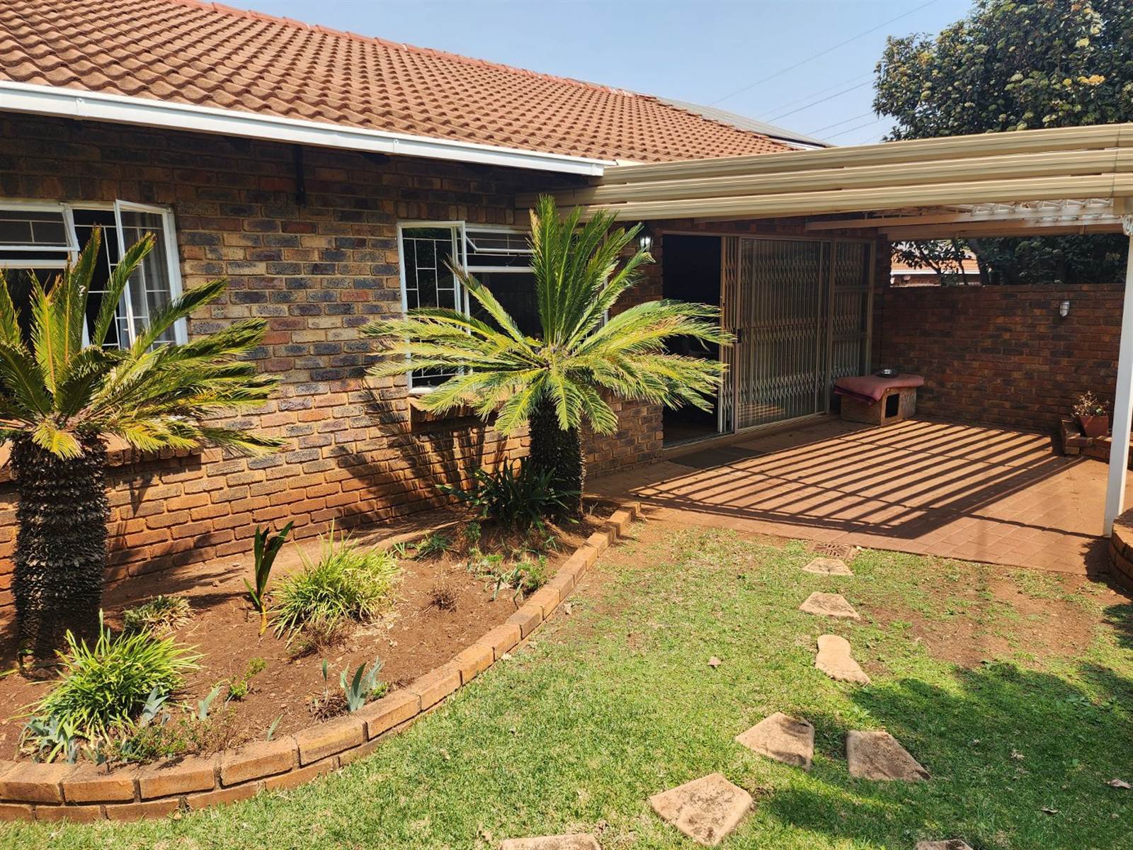 3 Bed Townhouse for sale in Valhalla T4800392 Private Property