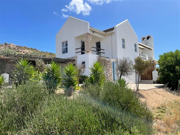 3 Bed House in St Helena Views