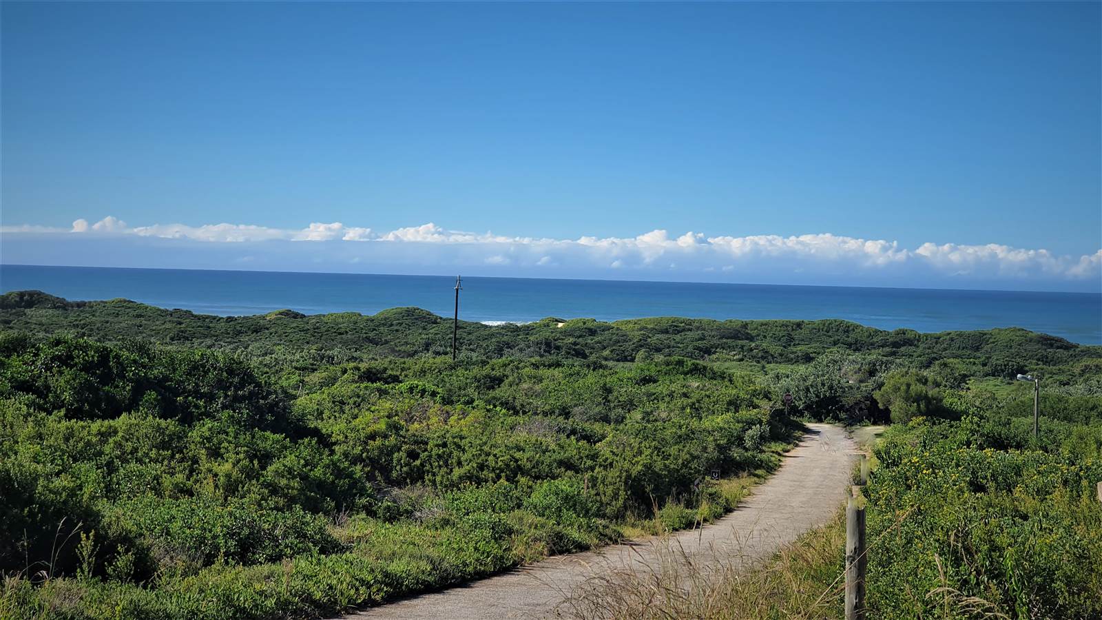 1054 m² Land available in Cannon Rocks photo number 1