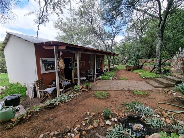 2 Bedroom House 2 Bedroom House