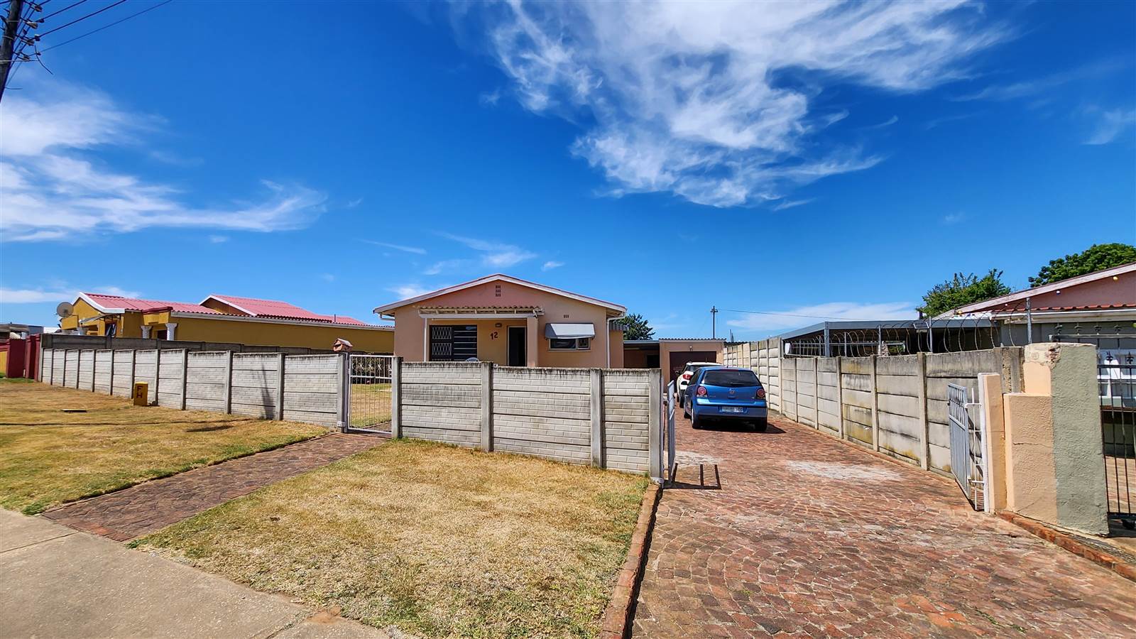 3 Bed House in Scheepers Heights photo number 20