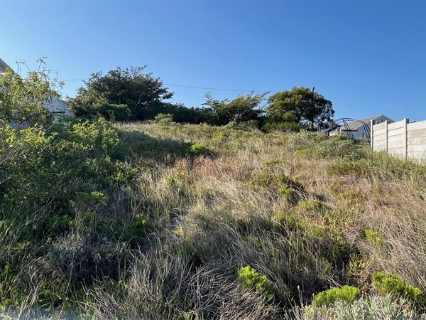 694 m² Land