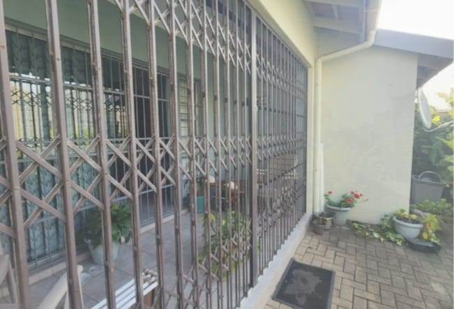 2 Bed Simplex in Manaba photo number 6