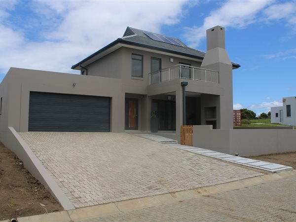 4 Bed House in Kidds Beach