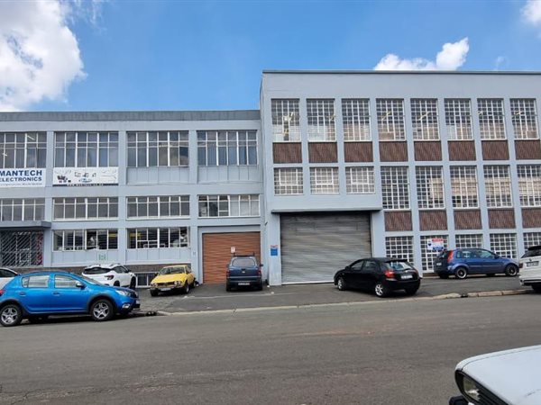 6 600  m² Industrial space