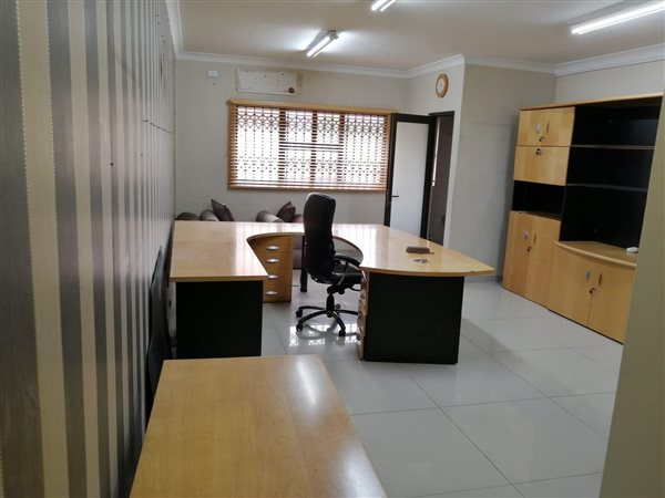 80  m² Commercial space in Fordsburg