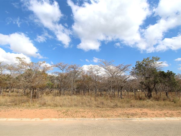 980 m² Land available in Koro Creek Golf Estate