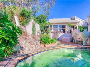 2 Bed Simplex in Bryanston West