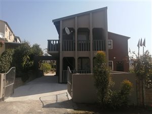 3 Bed House in Crossmoor