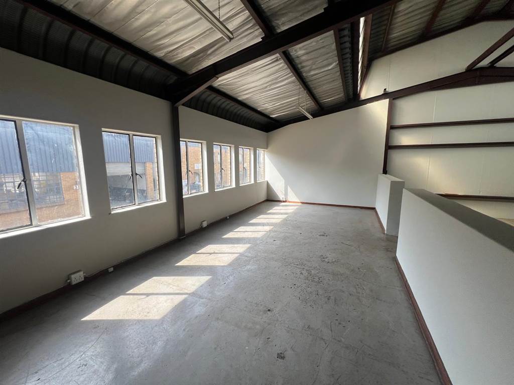150  m² Industrial space in Brakpan North photo number 7