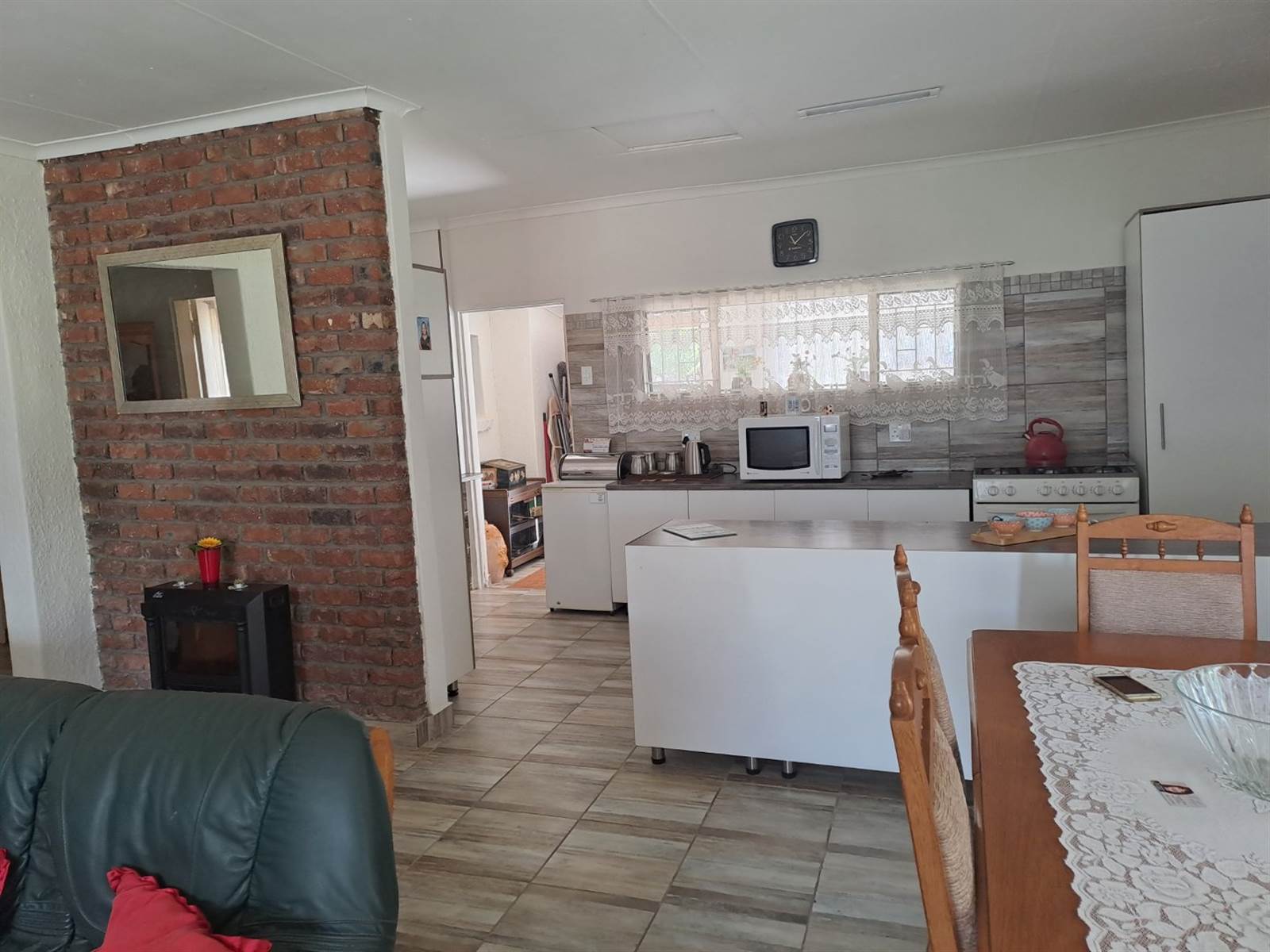 2 Bed House in Polokwane Central photo number 6