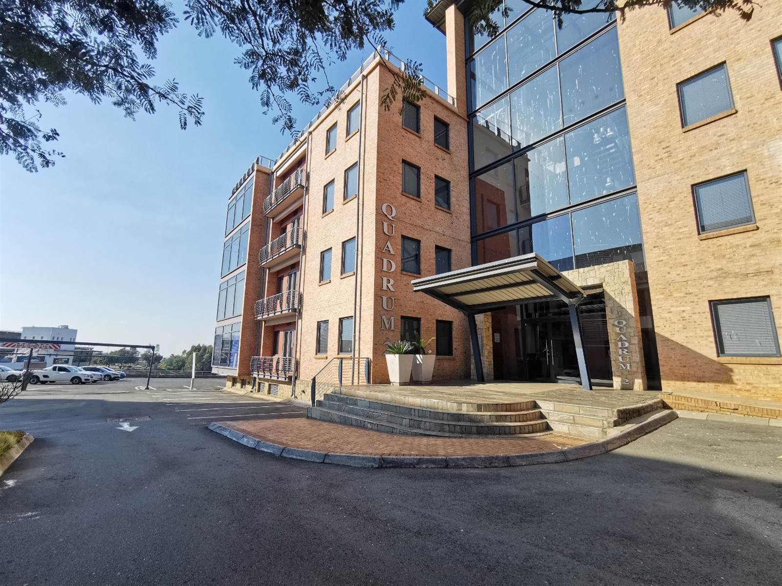 5309  m² Office Space in Constantia Kloof photo number 2