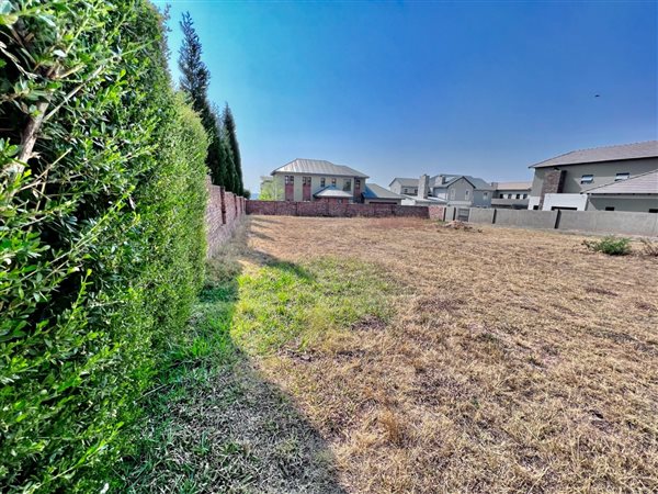 641 m² Land available in The Hills