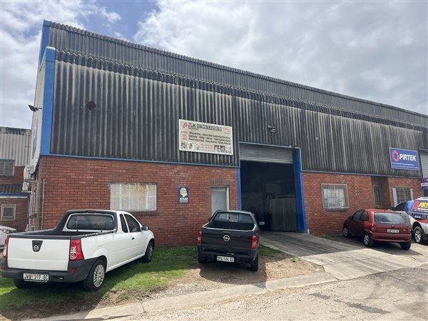 1 340  m² Industrial space