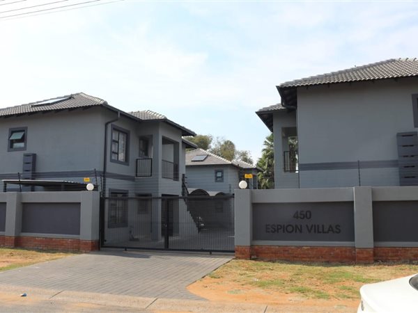3 Bedroom Apartment 3 Bedroom Apartment