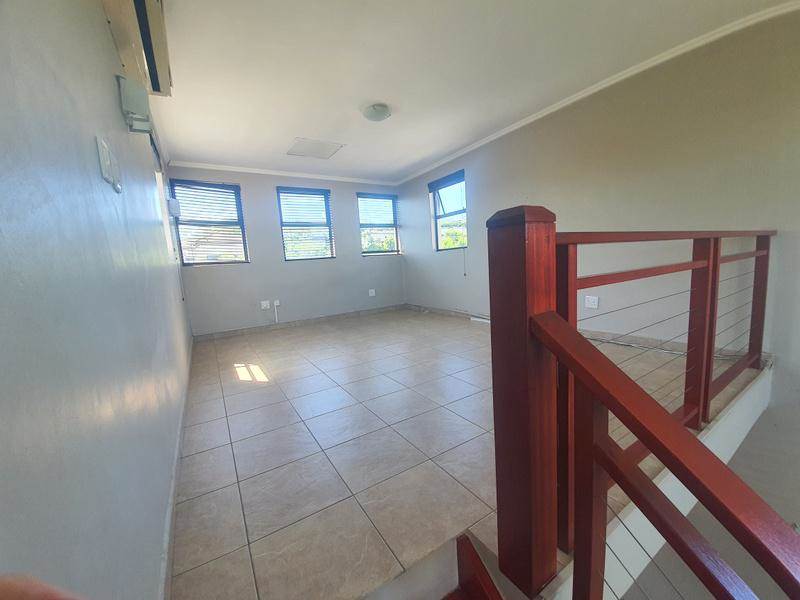 2 Bed Apartment in Palm Lakes Estate photo number 14