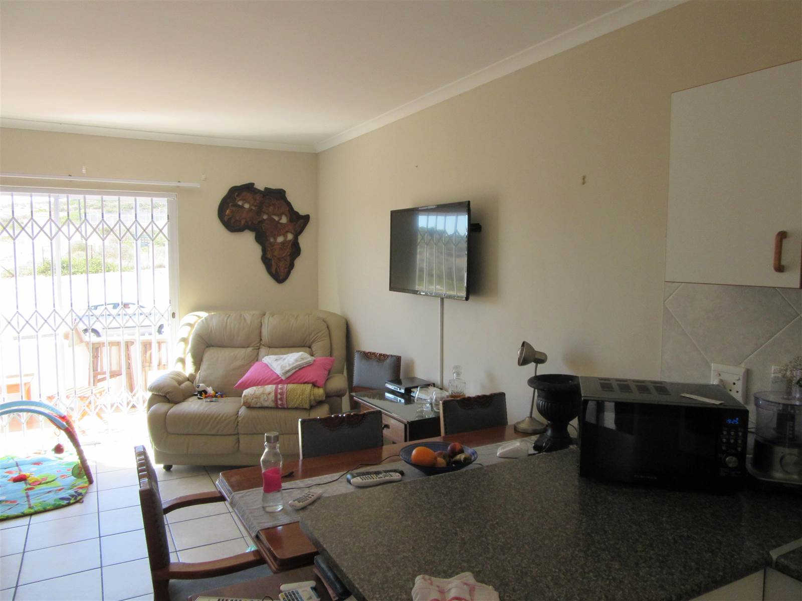 2 Bed Apartment in Protea Village photo number 7