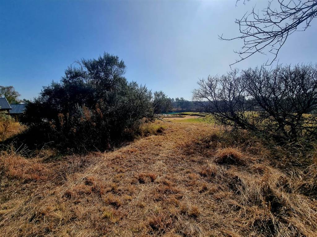 652 m² Land available in Vaal de Grace Golf Estate photo number 1