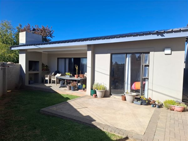 2 Bedroom Townhouse 2 Bedroom Townhouse